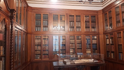 Palazzo Blu, biblioteca