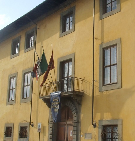 Pisa Palazzo Reale Portone di ingresso